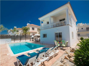 Carilisto Villas Big 4 Bedrooms in Center of Ayia Napa